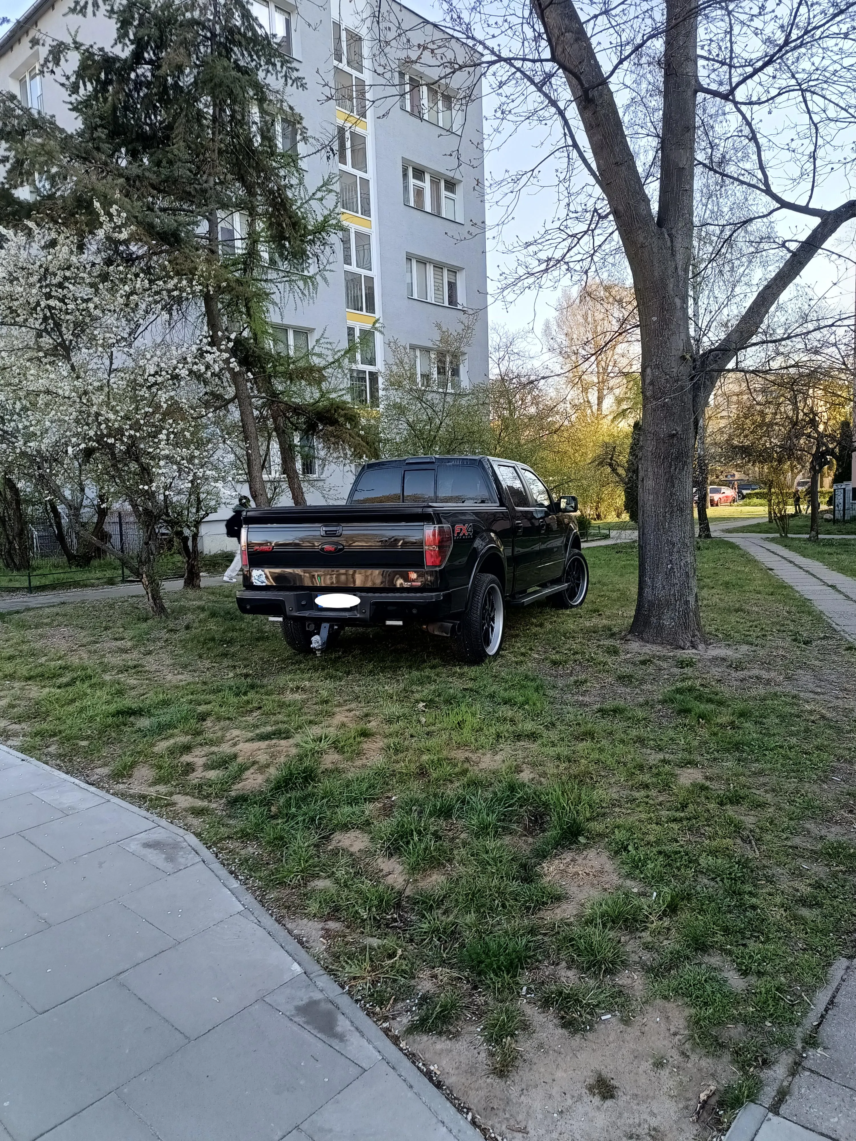 Brawa dla szeryfa z Warszawy