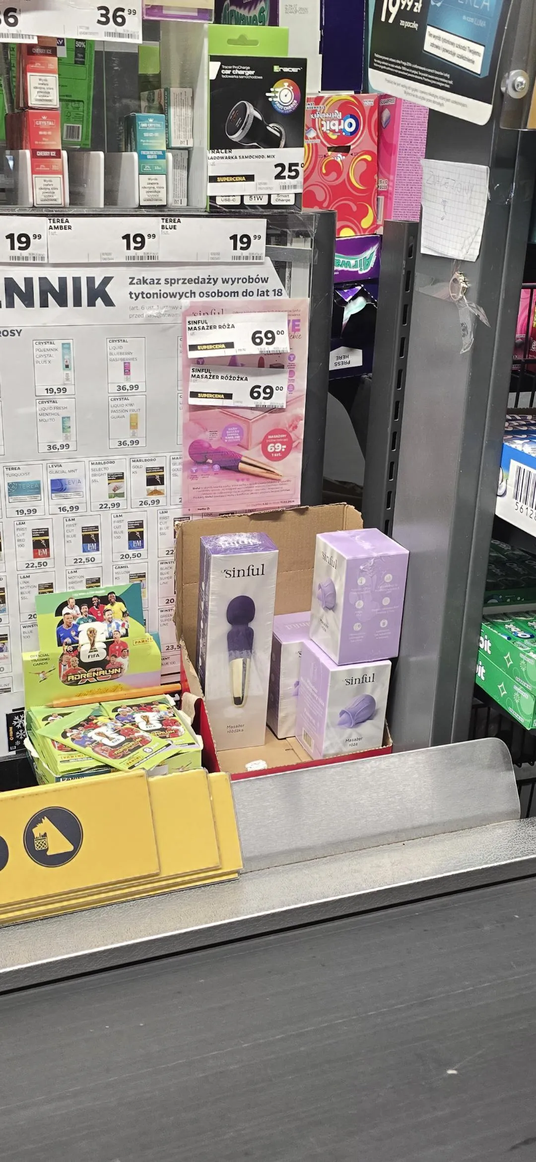 TIL że w Netto przy kasach sprzedają masażery ciała